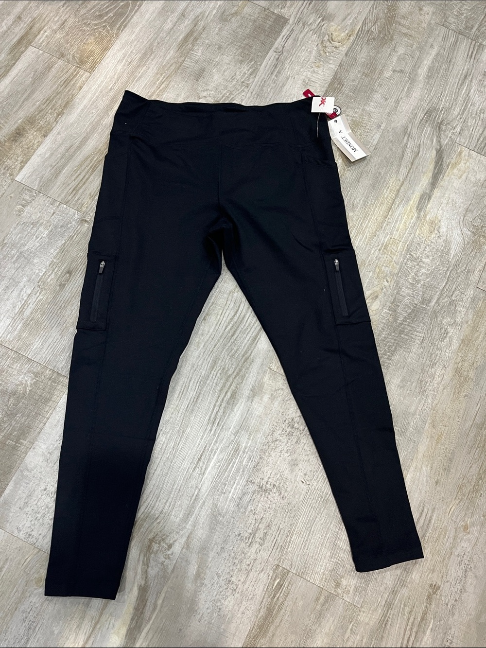 Mondetta Black Cargo Leggings with Zip Thigh Pockets